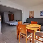 Gestion Inmobiliaria Carmona Rent Apartmán