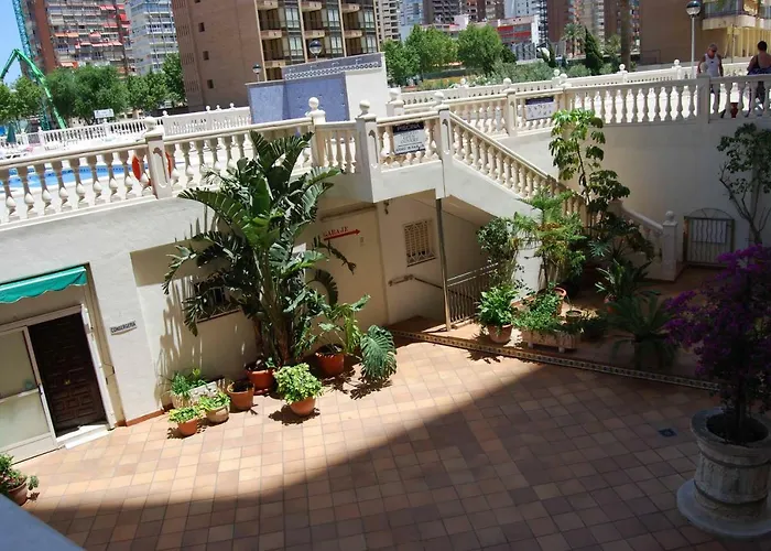 Gestion Inmobiliaria Carmona Rent * Benidorm